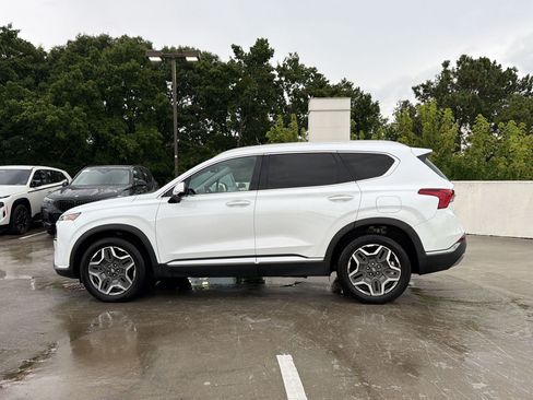 Used 2021 Hyundai Santa Fe Limited FWD image 2