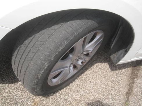 Used 2011 Honda Accord SE image 24