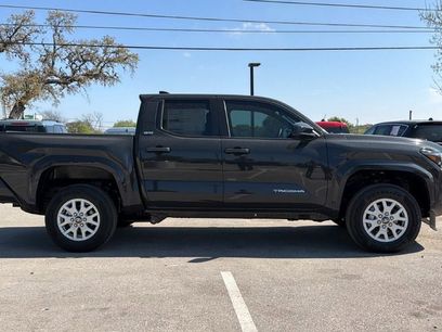 New 2026 Toyota Tacoma SR5