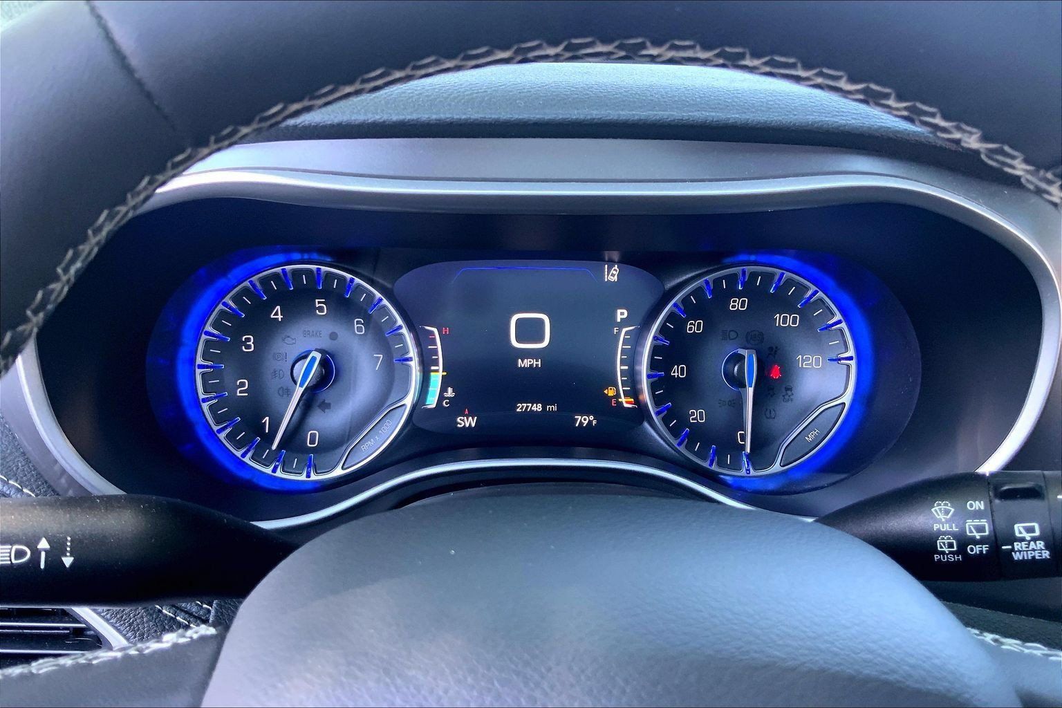 Certified 2023 Chrysler Pacifica Touring-L AWD/4WD image 20