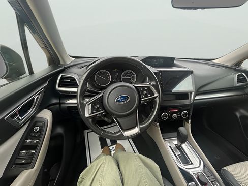 Used 2019 Subaru Forester Premium AWD/4WD image 22