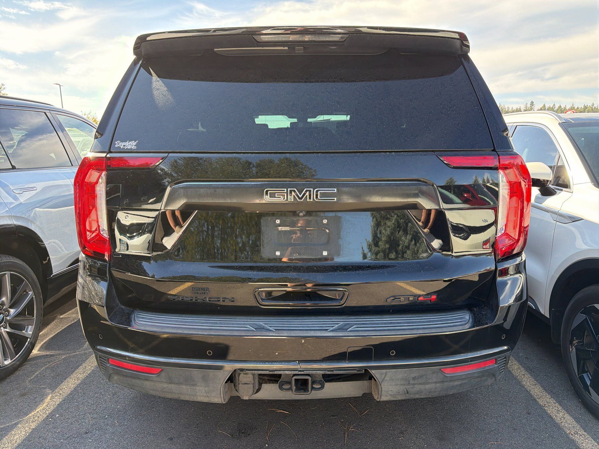 Used 2021 GMC Yukon AT4 w/ AT4 Premium Plus Package AWD/4WD image 5
