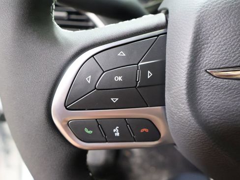 New 2026 Chrysler Voyager LX image 25