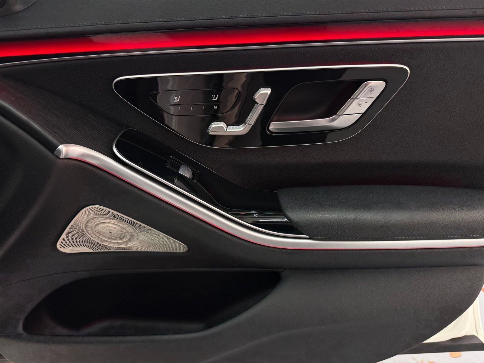 Used 2022 Mercedes-Benz S 500 4MATIC image 28