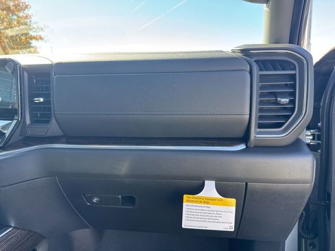 New 2026 GMC Sierra 1500 Elevation image 22