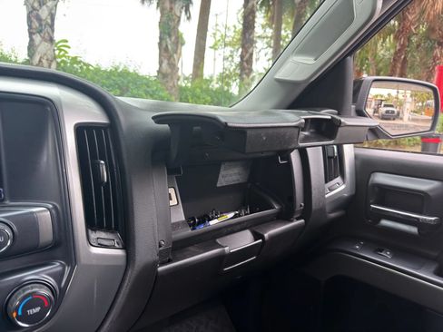 Used 2019 Chevrolet Silverado 1500 LT RWD image 32