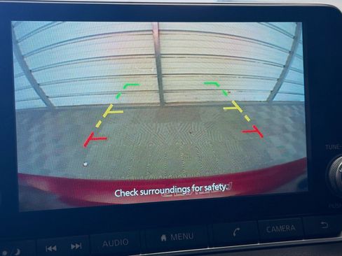 Used 2024 Nissan Sentra SV image 16