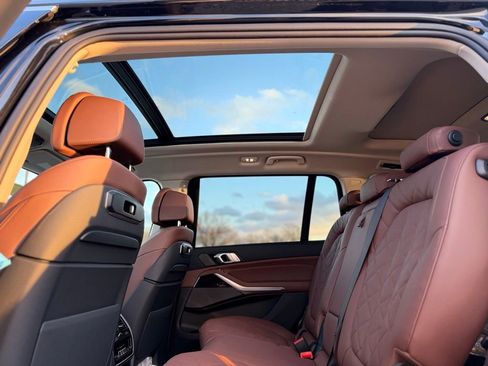 New 2026 BMW X7 xDrive40i image 19