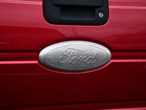 Used 2011 Ford F150 XLT w/ XLT Convenience Pkg image 34