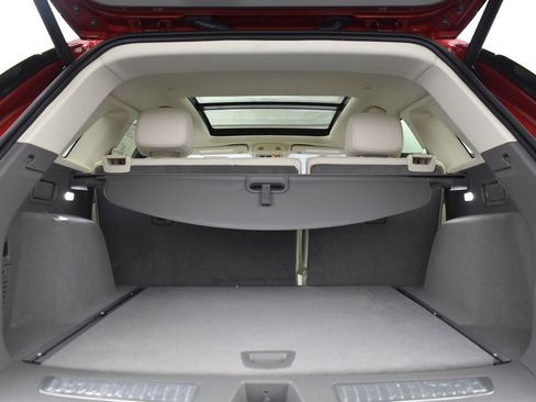 New 2025 Cadillac XT5 Premium Luxury w/ LPO, Floor Liner Package image 28