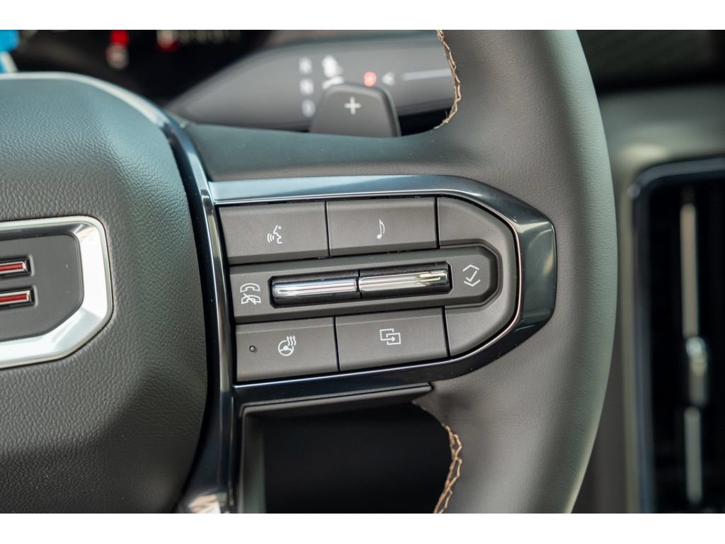 New 2026 GMC Yukon XL AT4 w/ AT4 Premium Plus Package AWD/4WD image 20