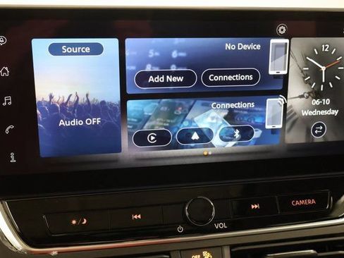 New 2026 Nissan Altima 2.5 SV w/ SV Special Edition Package AWD/4WD image 22
