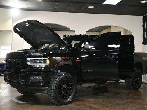 Used 2022 RAM 2500 Laramie AWD/4WD image 90