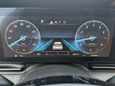 Used 2024 Kia Carnival SX FWD image 11