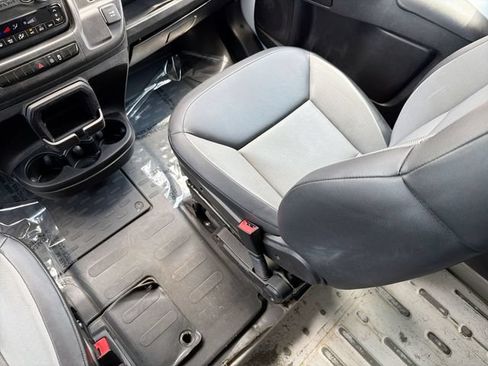 Used 2023 RAM ProMaster 2500 FWD image 15
