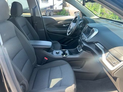 Used 2024 GMC Terrain SLE AWD/4WD image 35