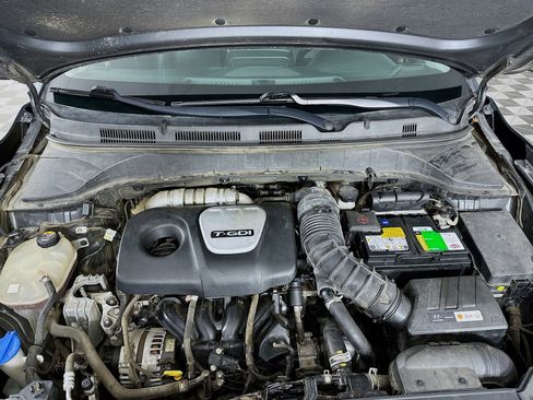 Used 2021 Hyundai Kona Limited w/ Cargo Package image 30