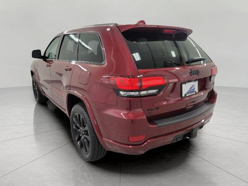 Used 2022 Jeep Grand Cherokee Laredo X AWD/4WD image 20