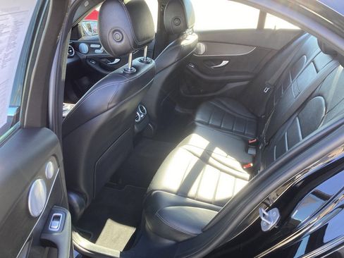 Used 2021 Mercedes-Benz C 300 4MATIC Sedan image 23