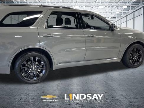 Used 2021 Dodge Durango R/T w/ Blacktop Package image 2
