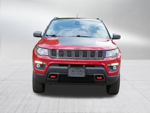 Used 2019 Jeep Compass Trailhawk w/ Leather Interior Group AWD/4WD image 2