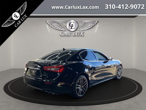 Used 2016 Maserati Ghibli image 7