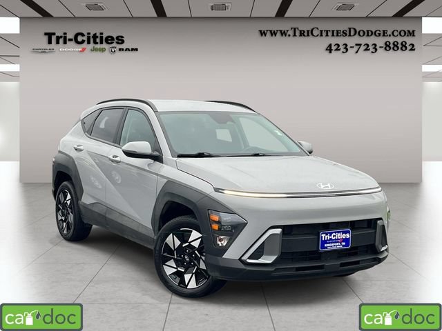 Used 2025 Hyundai Kona SEL AWD/4WD image 1