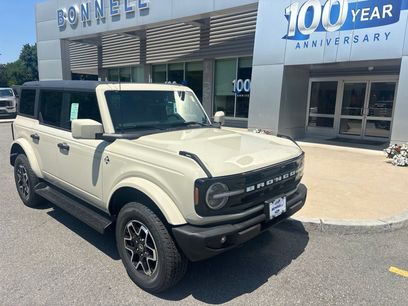 New 2026 Ford Bronco Outer Banks