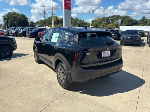 Used 2026 Nissan Kicks S FWD image 5