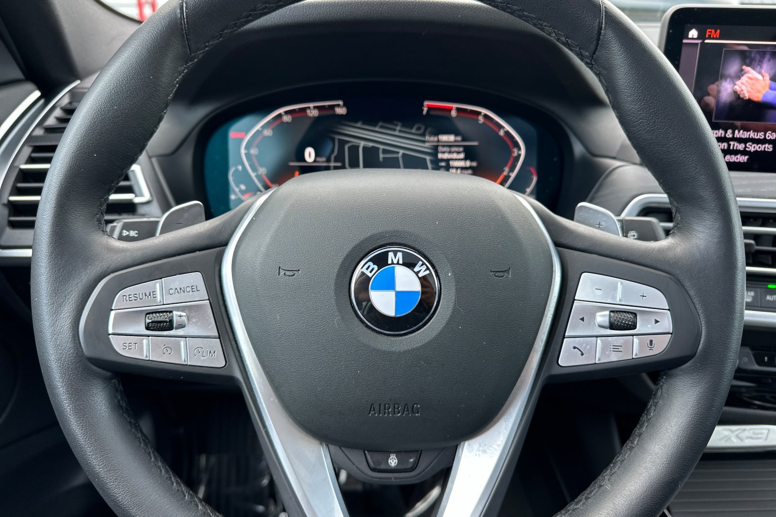 Used 2024 BMW X3 xDrive30i w/ Premium Package AWD/4WD image 11