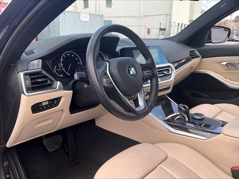 Used 2020 BMW 330i xDrive Sedan w/ Parking Assistance Package image 17