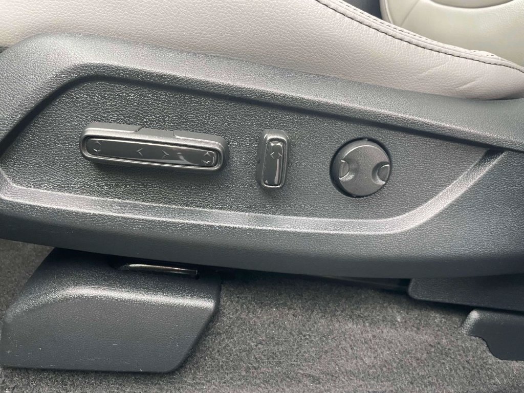 Used 2023 Honda Pilot Touring image 20