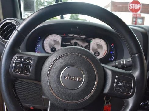 Used 2018 Jeep Wrangler Unlimited Sport S image 14