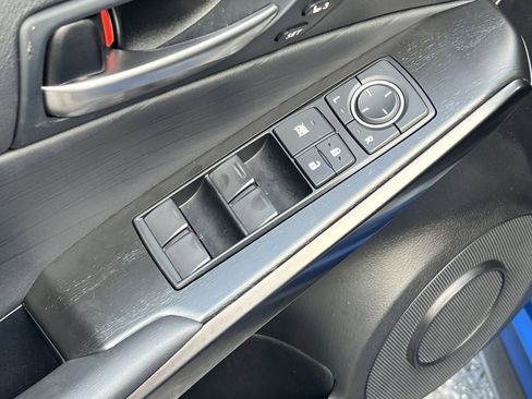 Used 2022 Lexus IS 300 AWD w/ Premium Package image 20