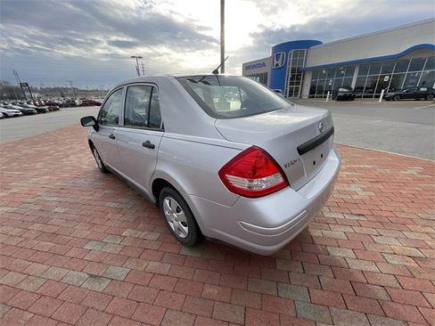 Used 2010 Nissan Versa Sedan image 15