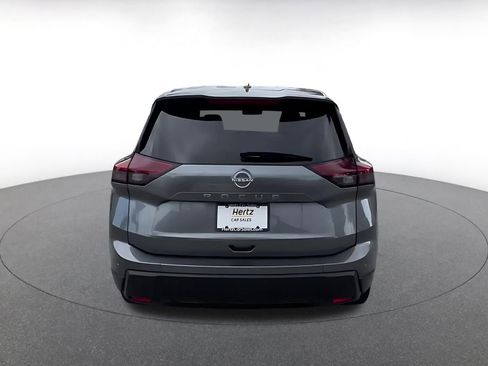 Used 2025 Nissan Rogue SV FWD image 12