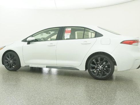 New 2026 Toyota Corolla SE image 12