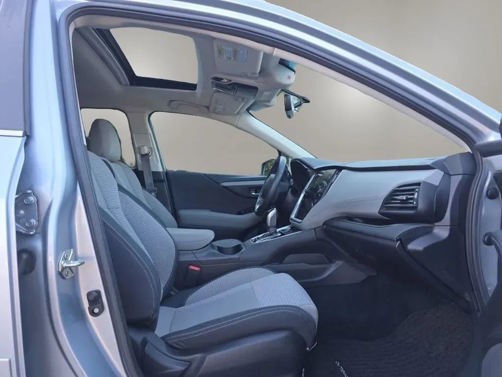 Used 2021 Subaru Outback Premium AWD/4WD image 45