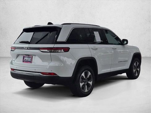Used 2023 Jeep Grand Cherokee 4WD 4xe image 5