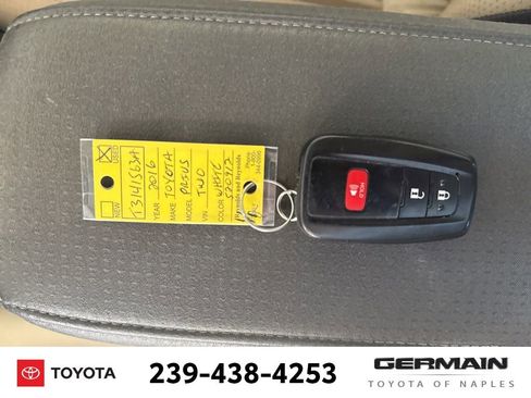 Used 2016 Toyota Prius Two FWD image 20