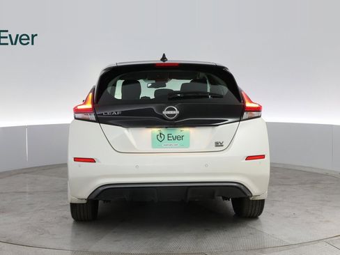 Used 2024 Nissan Leaf SV Plus image 13