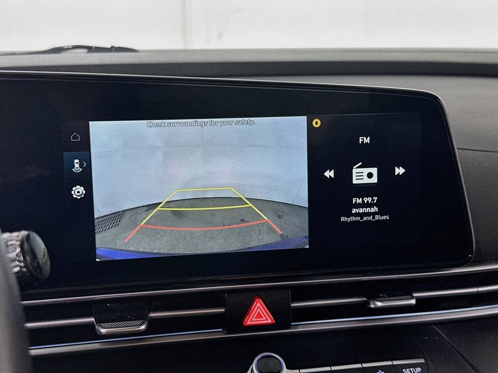 Used 2025 Hyundai Elantra SEL FWD image 11