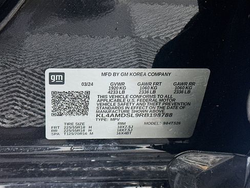 Used 2024 Buick Encore GX Sport Touring image 12