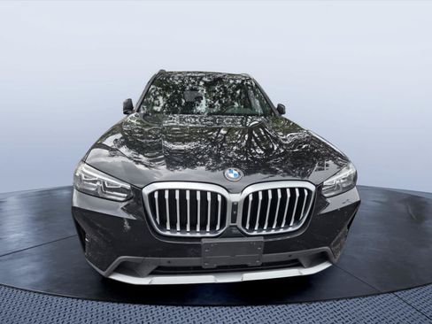 Used 2024 BMW X3 xDrive30i w/ Premium Package AWD/4WD image 2