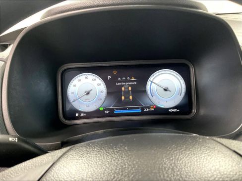 Used 2023 Hyundai Kona SE image 24