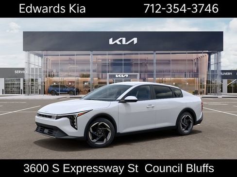 New 2026 Kia K4 EX FWD image 3