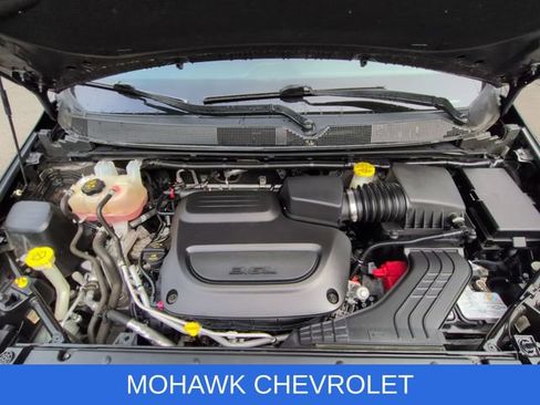 Used 2022 Chrysler Pacifica Touring-L w/ S Appearance Package AWD/4WD image 30
