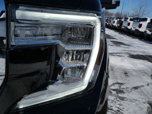 Used 2021 GMC Sierra 1500 Denali w/ Driver Alert Package II image 16