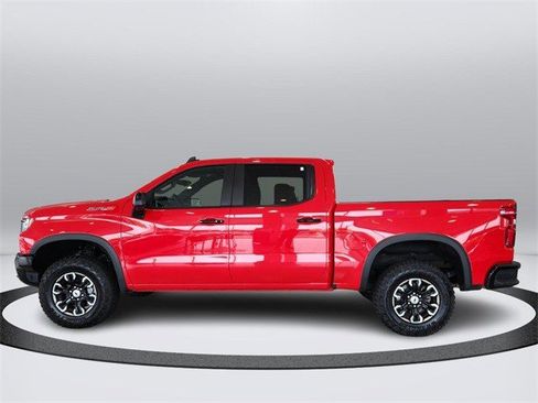 Certified 2025 Chevrolet Silverado 1500 ZR2 w/ Technology Package image 2
