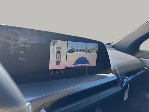 New 2026 Cadillac Vistiq Luxury image 33